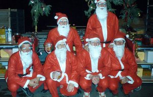 Les 6 péres noel